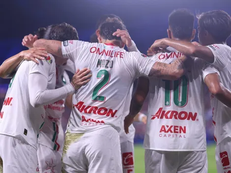 El sorpresivo cambio en el jersey de visita de Chivas que nadie notó