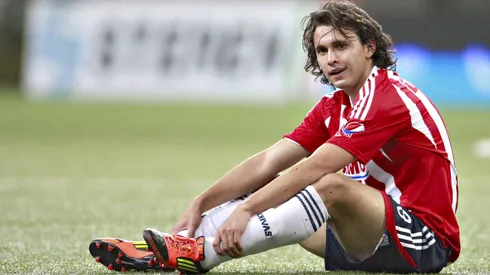 El atacante jugó cinco años en el Rebaño.