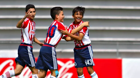 Dylan Guajardo anunció su salida de Chivas.