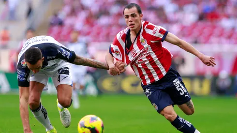 La cláusula de salida de Hugo Camberos en Chivas.