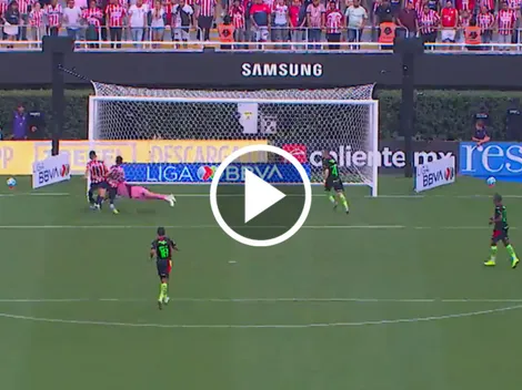 Santiago Sandoval anotó su primer gol con Chivas en Liga MX