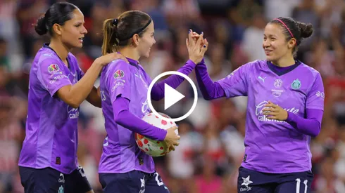 Chivas Femenil venció al Atlas por 0-2 en el Estadio Jalisco.
