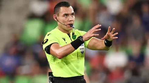 Marco Antonio Ortiz quedó en el ojo de la tormenta por su desempeño en Chivas vs. Juárez.