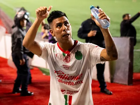 Efraín Álvarez dejó sin minutos a este jugador de Chivas