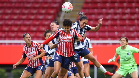Chivas Femenil y Rayadas de Monterrey repartieron puntos en el Estadio Akron.
