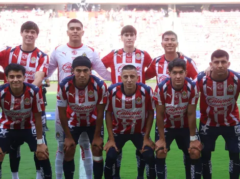 El 11 titular que podría utilizar Chivas ante Cruz Azul