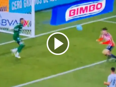 La terrible falla de la Hormiga González contra Cruz Azul