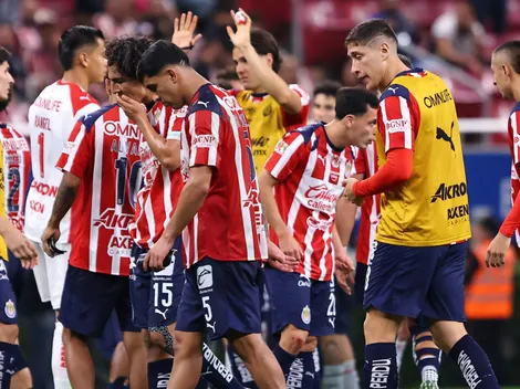 Así se fueron abucheados los jugadores de Chivas tras la derrota contra Cruz Azul