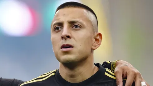 Roberto Alvarado fue suplente en el amistoso de México contra Corea del Sur.