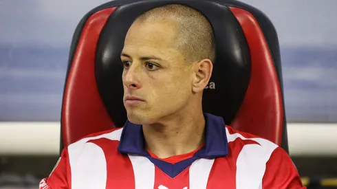 Javier Hernández ha tenido más polémicas que goles.