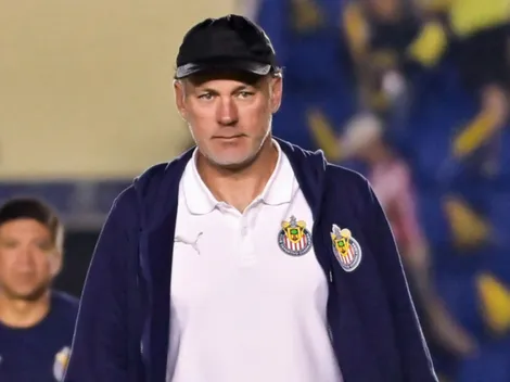 Afición de Chivas reaccionó a la alineación