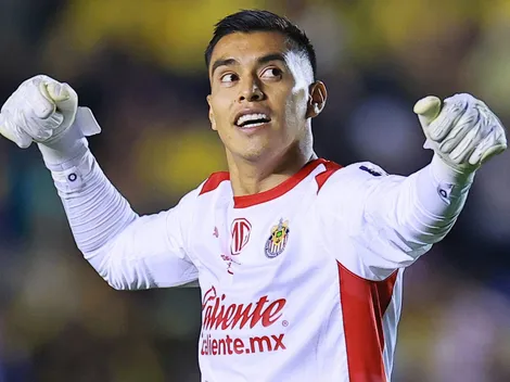 Raúl Rangel expresó su orgullo por Chivas con un tiro por elevación al América