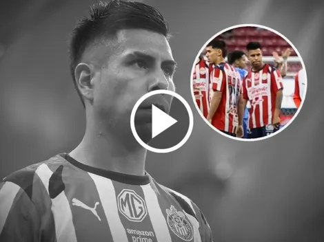 La reacción de los jugadores con Efraín Álvarez tras empate con Tigres