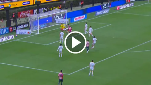 La increíble falla de Richard Ledezma tras genialidad de Efraín Álvarez