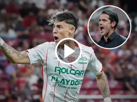 El festejo del Chicote Calderón con Fernando Gago