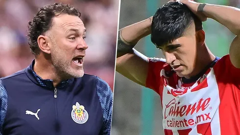 Alan Pulido estaría borrado de Chivas.