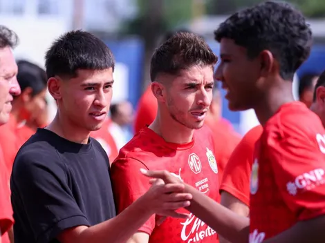 Cone Brizuela y Santi Sandoval repartieron indumentaria en Gigantera