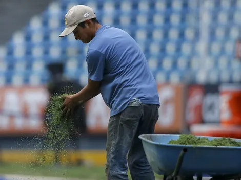 El pésimo estado del campo de juego del Estadio Cuauhtémoc previo a Puebla vs. Chivas