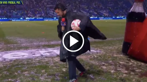 Villa Villa se dio el lujo de probar la cancha antes del partido.