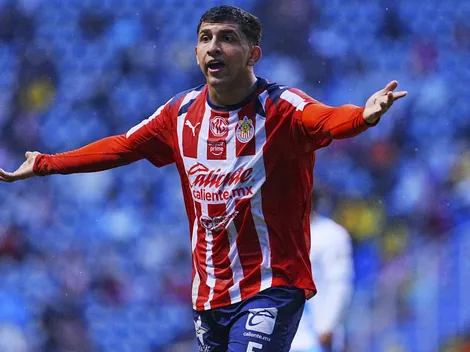 Bryan González enciende una alarma en Chivas tras ser sustituido vs. Puebla