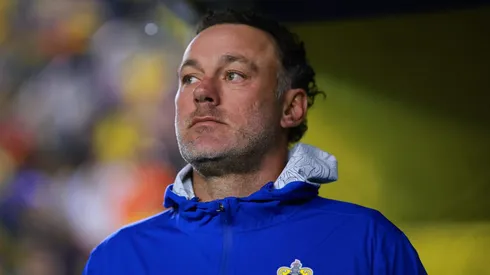 Gabriel Milito tardó 8 Jornadas en confiar en el Oso.