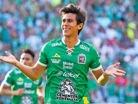 Los tres goles de José Juan Macías a Chivas