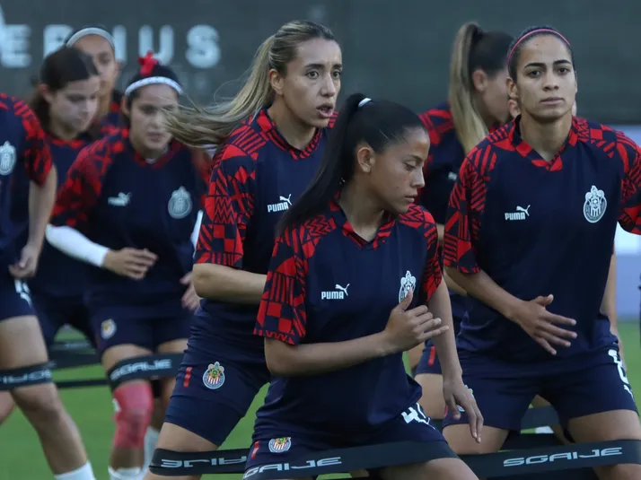 Ex jugadora de Chivas Femenil ahora será entrenadora en Perú