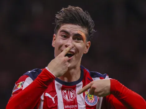 El salario que percibe Armando 'Hormiga' González en Chivas