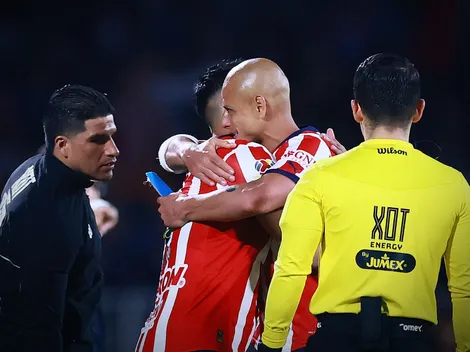 ¿Por qué no juegan Chicharito y Pulido contra Querétaro?