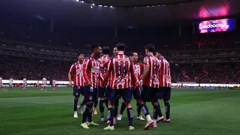 Chivas le pasó por encima al Atlas en el Clásico Tapatío