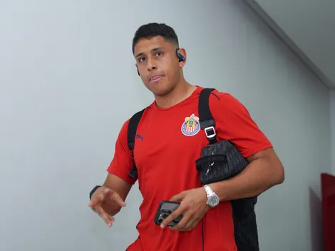 Cambió de posición en Chivas y ahora es de los mejores de la Liga MX