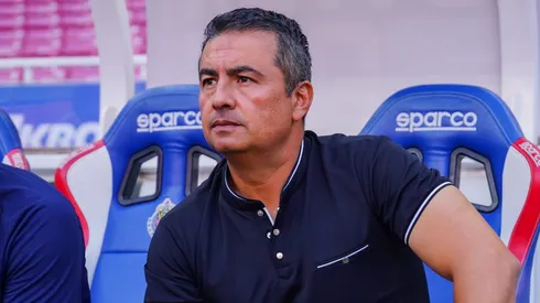 Afición de Chivas estalla contra Arturo Ortega.