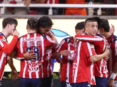 Ya no sería del agrado de Milito y podría tener un pie fuera de Chivas