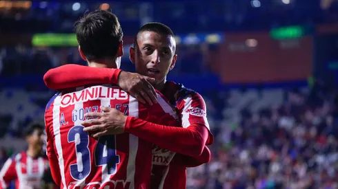 Armando González y Roberto Alvarado tienen buena relación.