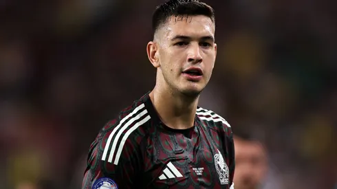 César Montes estuvo en el Guadalajara.