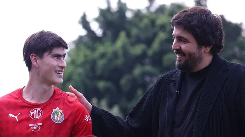 El gesto de Amaury Vergara con Armando González.