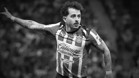 El gesto que apuntaría a un "adiós" de Alan Mozo con Chivas