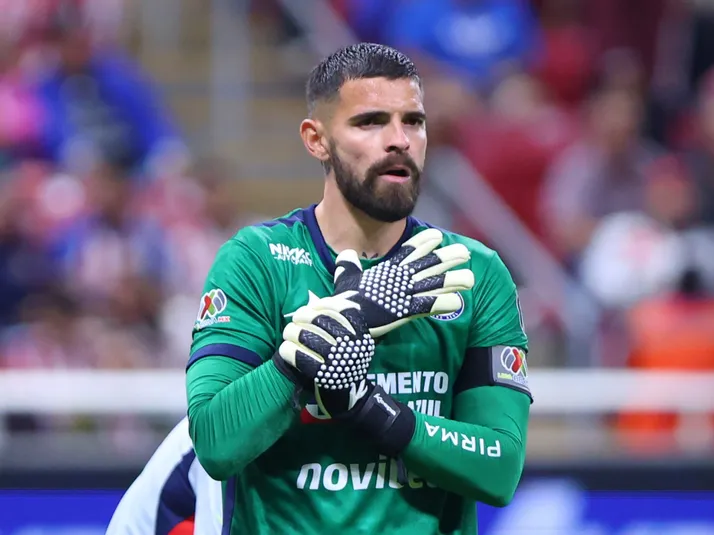 Andrés Gudiño, portero de Cruz Azul, era aficionado de Chivas