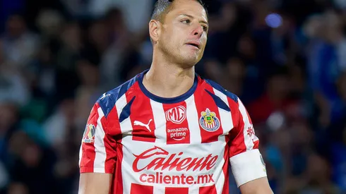 Chicharito se iría de Chivas.