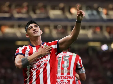 Alan Pulido ya tendría nuevo equipo y Amaury Vergara pagaría parte de su sueldo