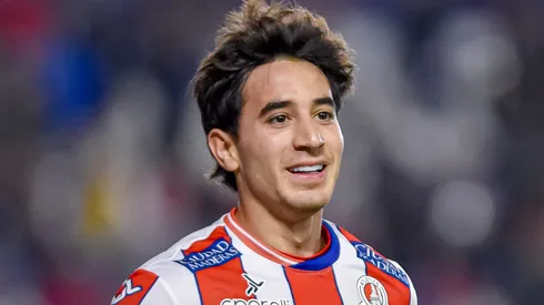 Sebastián Pérez Bouquet no regresa a Chivas.