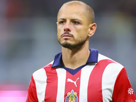 Chicharito se fue por la puerta de atrás de Chivas y su futuro parece estar cada vez más definido