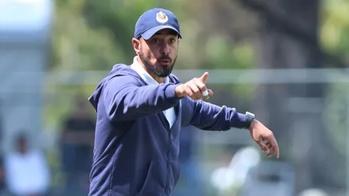 Sergio Pinto fue presentado en Cruz Azul.