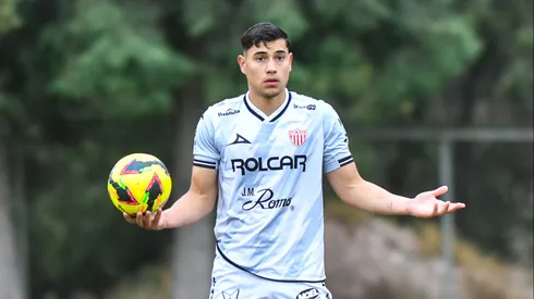 Ángel Chávez llegó desde Necaxa.