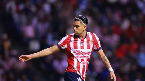 Ricardo Marín renovó su contrato con Chivas