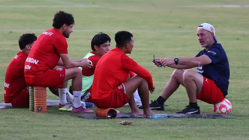 Gabriel Milito y Chivas en pretemporada