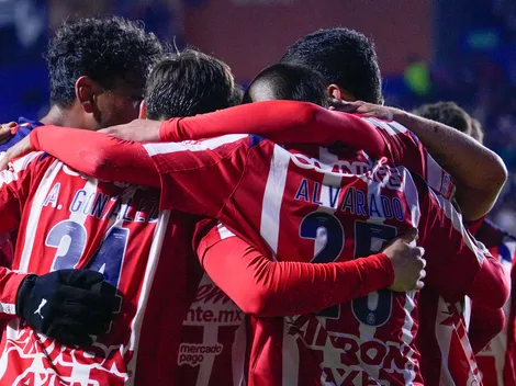 Es pieza clave en las Chivas de Gabriel Milito y pelea por ser titular en México vs. Sudáfrica