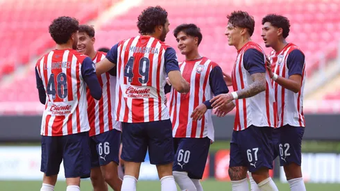 Las 2 joyas de la cantera que subirían a Chivas para el 2026