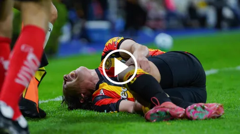 La escalofriante lesión del ex-Chivas, Carlos Fierro en Leones Negros