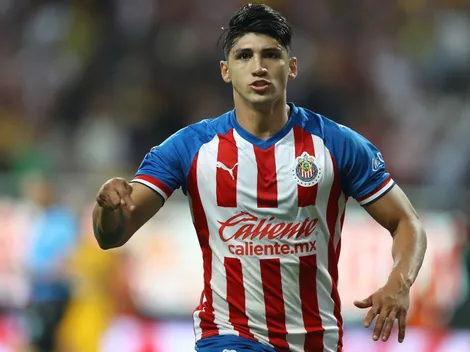 Chivas buscaría rescindir contrato de Pulido: ¿Cuánto le pagarían?